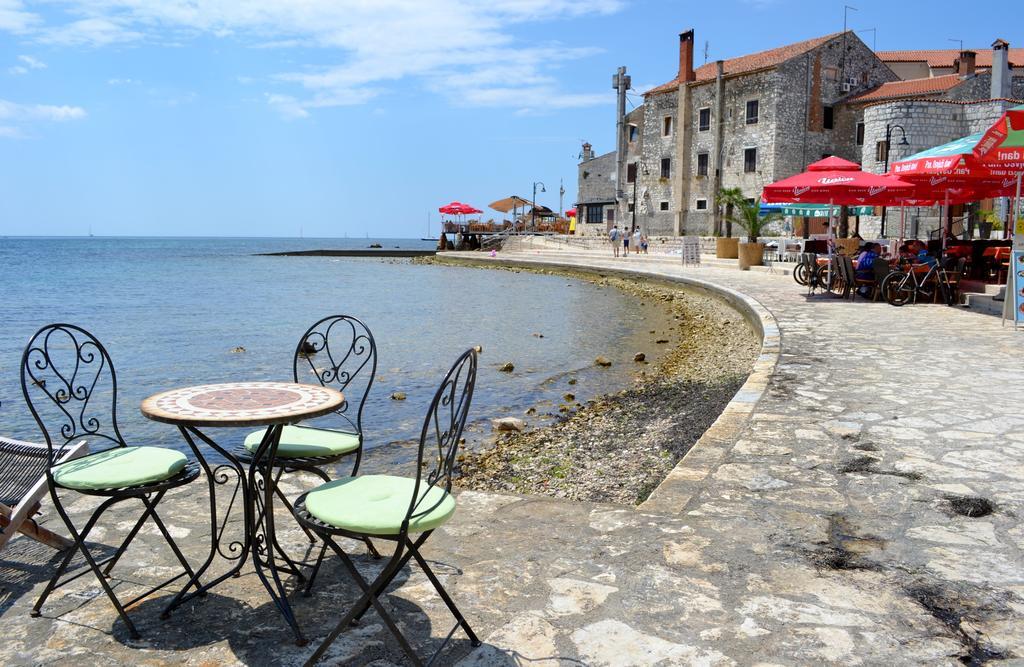 Apartment Umag Nelly Bagian luar foto
